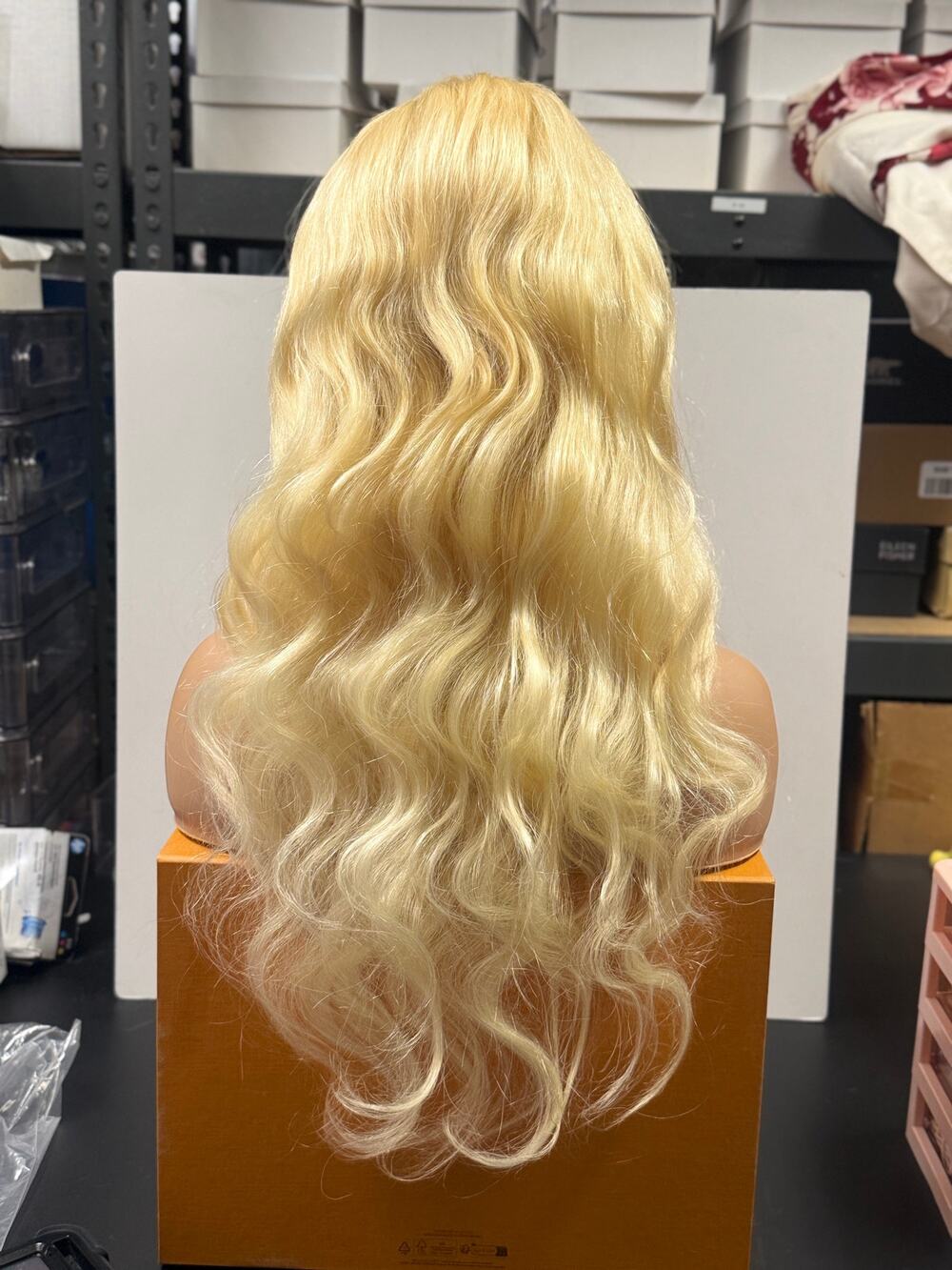 13x6 HD Lace Front Body Wave Human Hair Wig 28" Light Blonde NWT